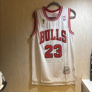Mitchell & Ness Hardwood Classics White Jersey